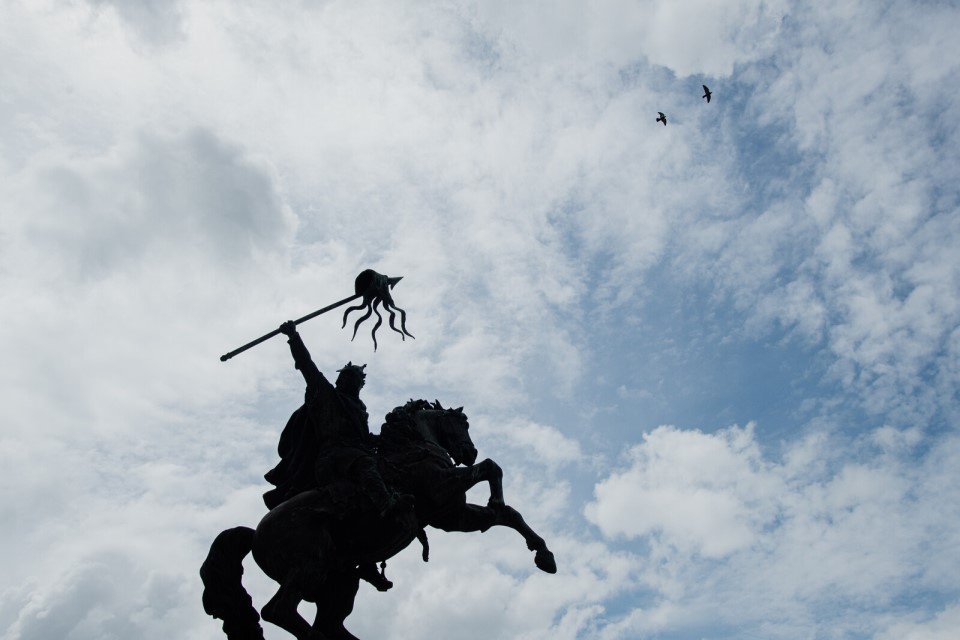 Statue équestre de Guillaume le Conquérant à Falaise, sculptée par Louis Rochet